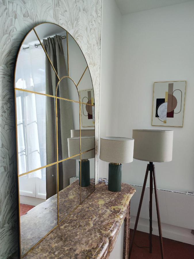 Bright And Modern 3-Bedroom Apartment, 90M2 With Air Condition, In Безье Экстерьер фото